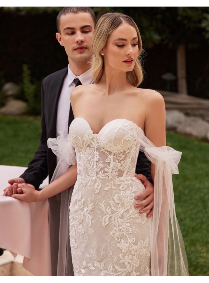 Off the shoulder mermaid bridal gown