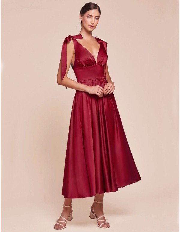 Robe de bal midi en satin avec jupe flottante pour votre...