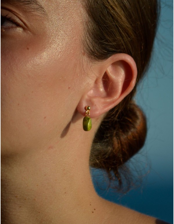 Teardrop earrings in Olive Green 2