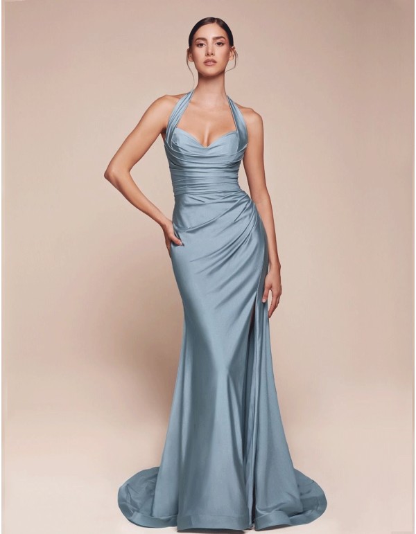 Vestido de fiesta largo para invitada con escote halter