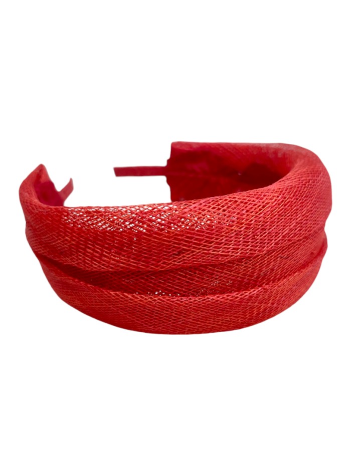 Red raffia headband for guests