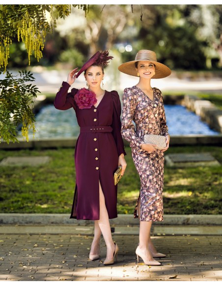 Detachable midi dress with belt and flower detail