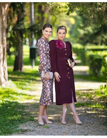 Detachable midi dress with belt and flower detail