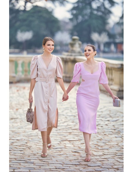 Robe d'invité midi avec découpe et nœud maxi