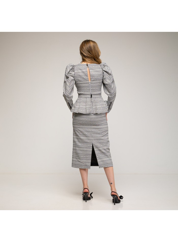 Top Guest à manches bouffantes en noir et blanc