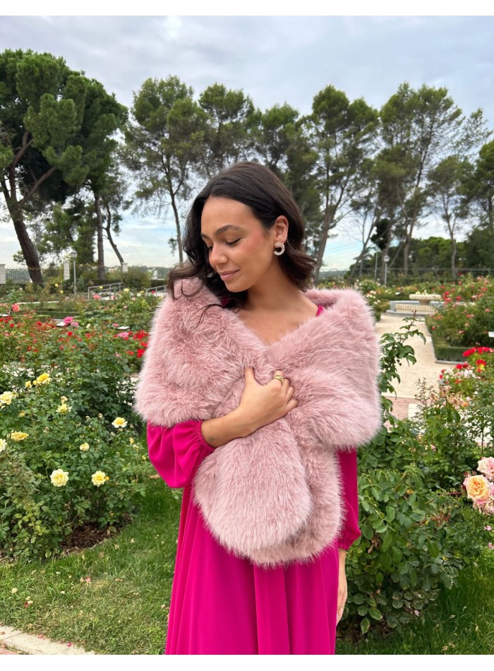 Short vegan fur wrap