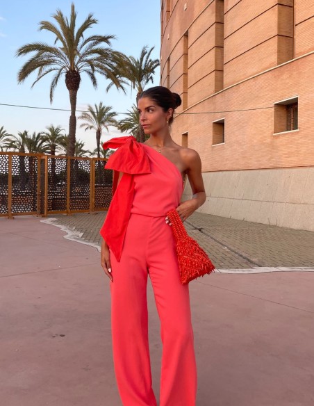 Mono largo de fiesta con escote asimétrico y maxi lazada - Laura Fiz