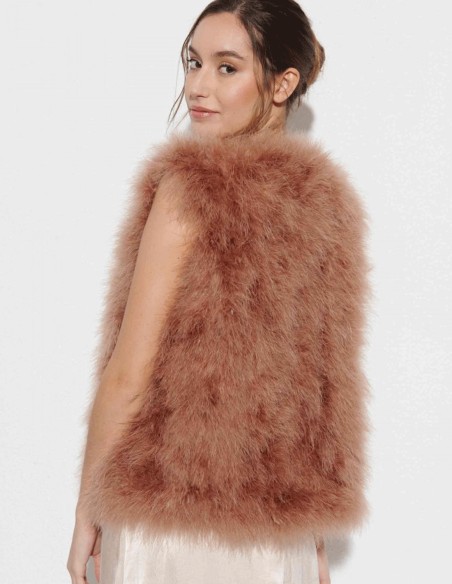 Gilet en plumes d'autruche