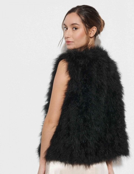 Gilet en plumes d'autruche