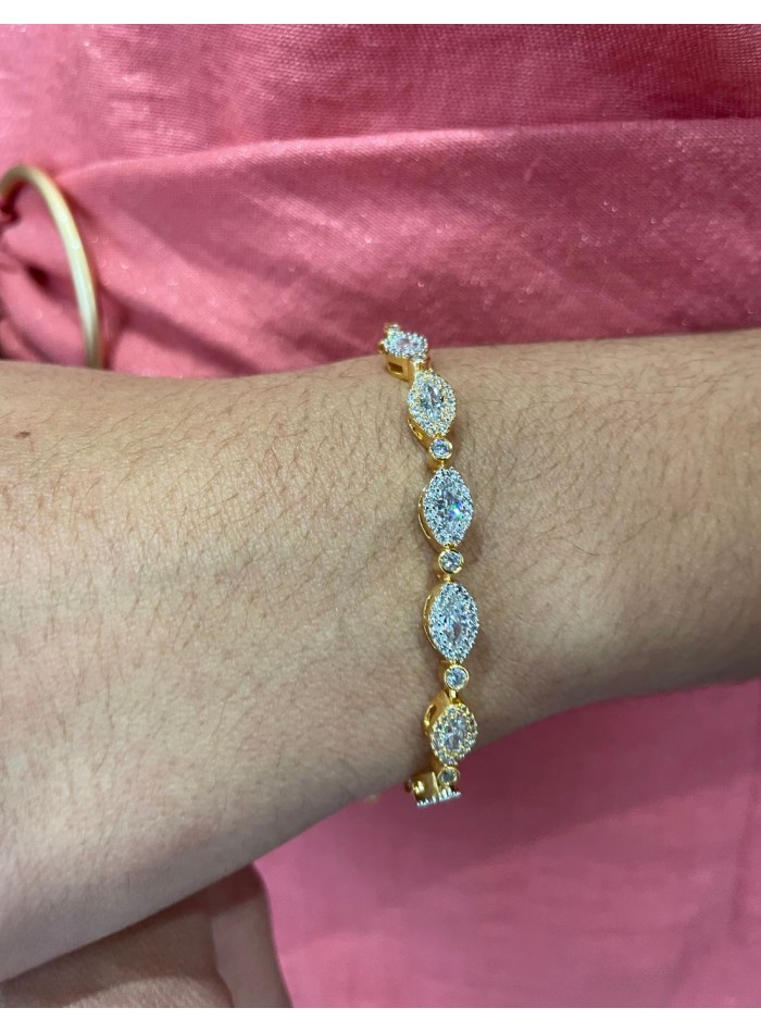 Bracelet réglable en zirconium plaqué or