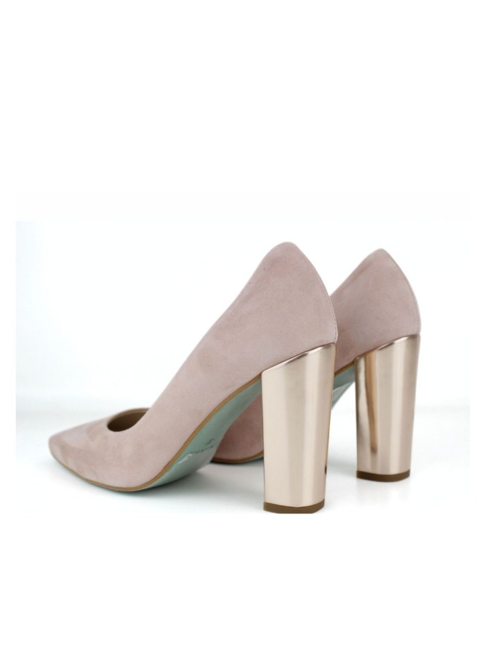 Suede wide heel shoes in nude pink color