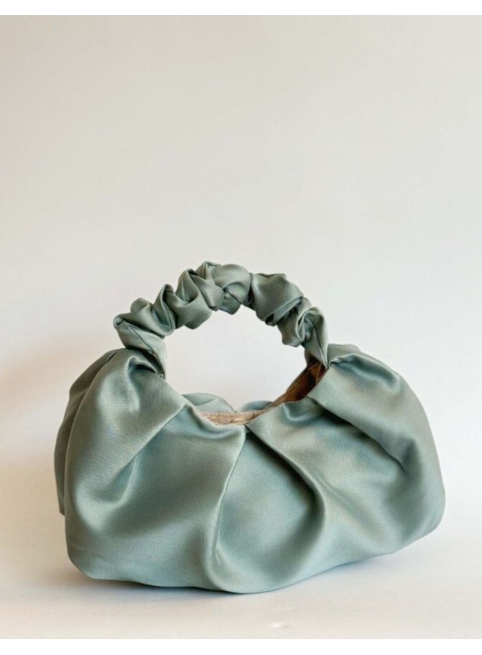 Bolso de mano arrugado en mikado de seda