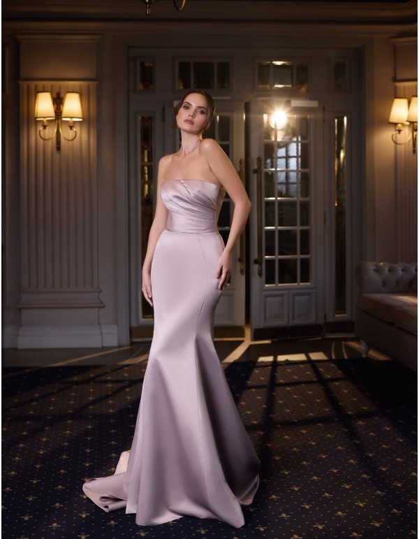 Robe de soirée longue avec corsage sans bretelles et...