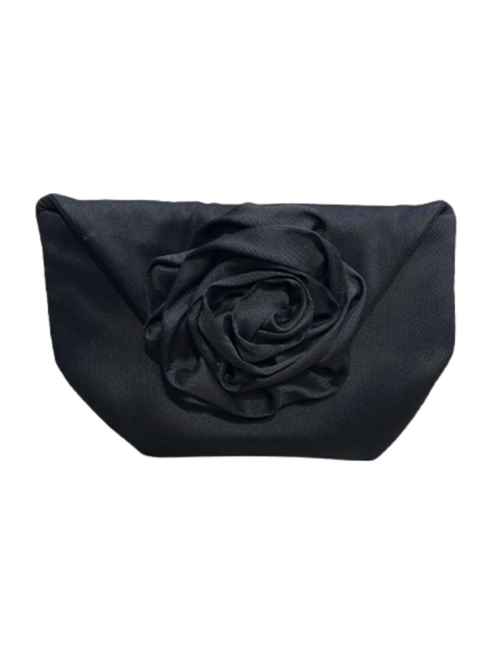 Handbag with maxiflower detail and gold chain...