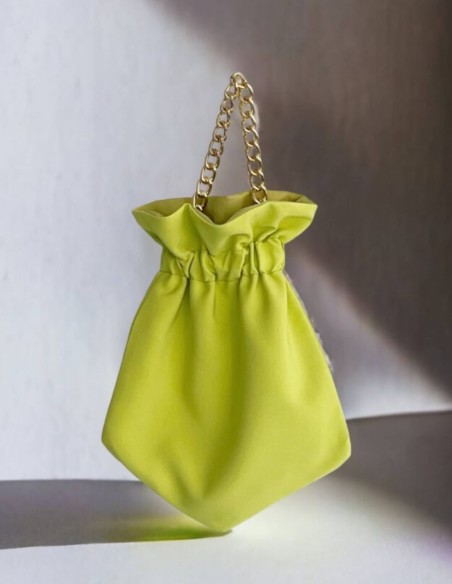 Sac de fête lisse avec chaîne courte tressée et dorée