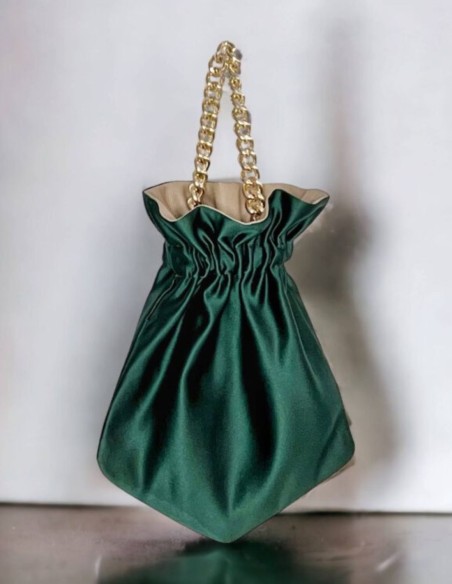 Sac de fête lisse avec chaîne courte tressée et dorée