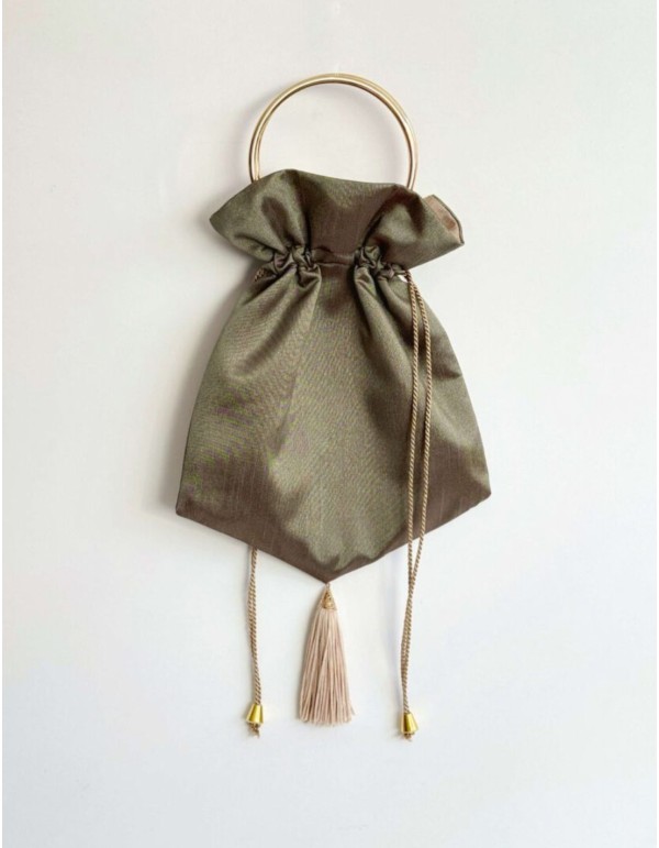 Sac de fête avec poignée dorée et taffetas 2