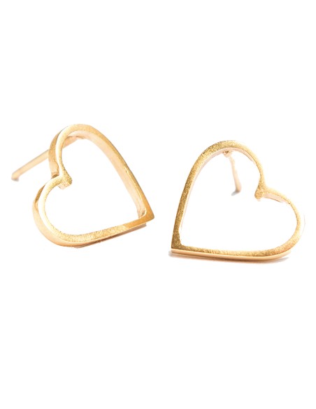 Heart-shaped earringsin gold