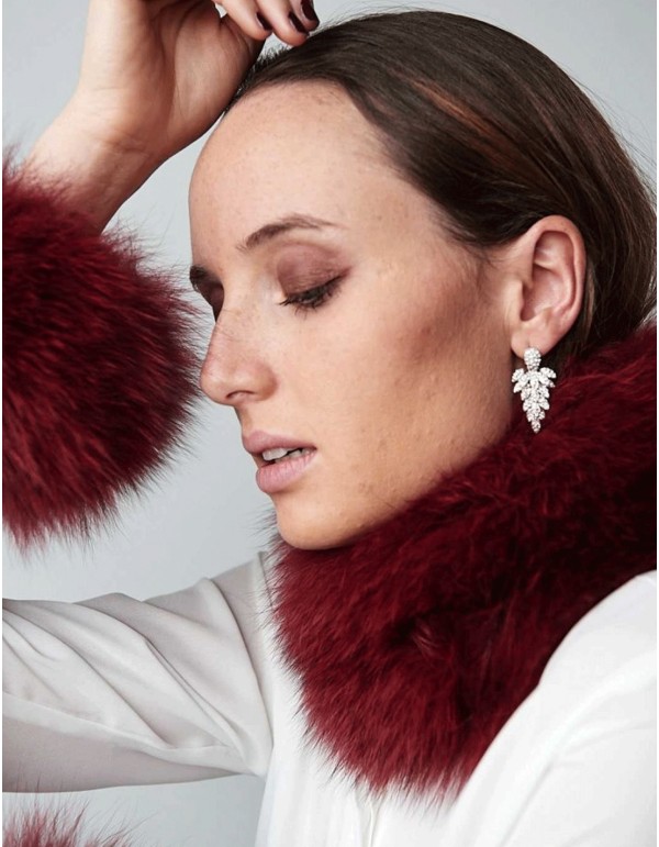 Multiposition Natural Fox Fur Collar and Cuffs 2