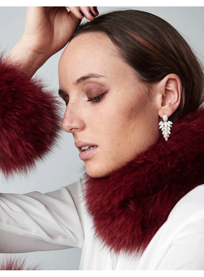 Collier et poignets multipositions en renard...