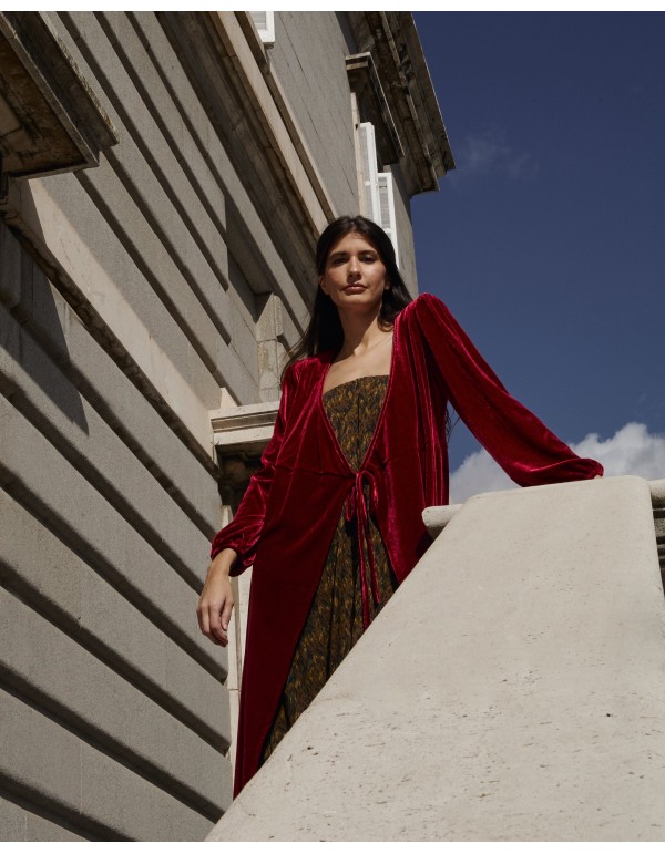 Red velvet midi coat with crossover neckline 2