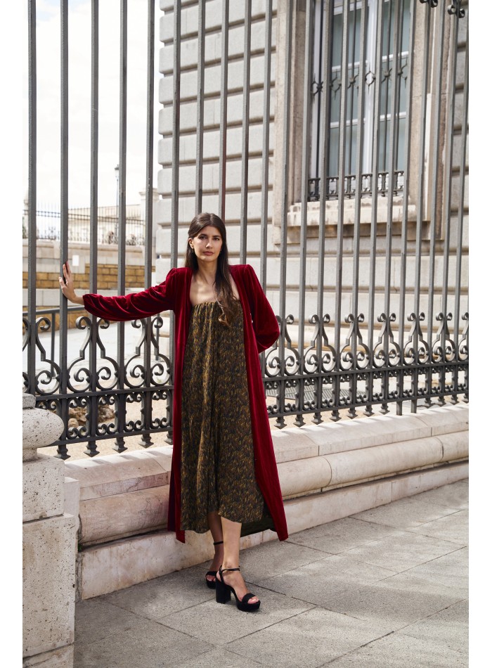 Manteau midi en velours rouge avec encolure...