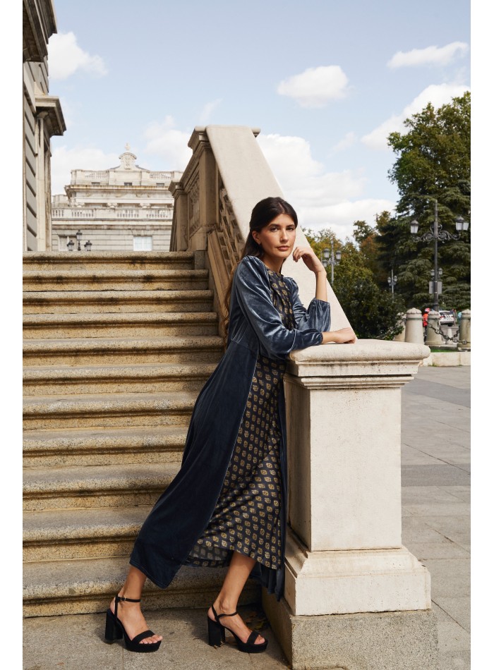 Manteau midi en velours gris perle avec...