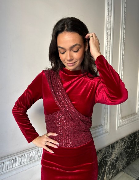 Vestido midi de fiesta en terciopelo y lentejuelas