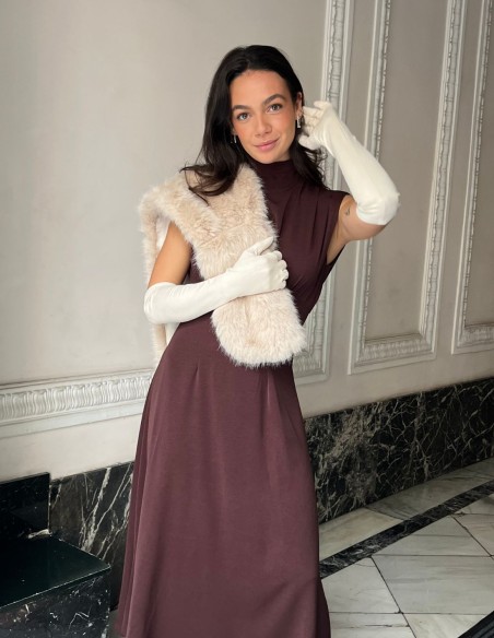 Long suede gloves for guests