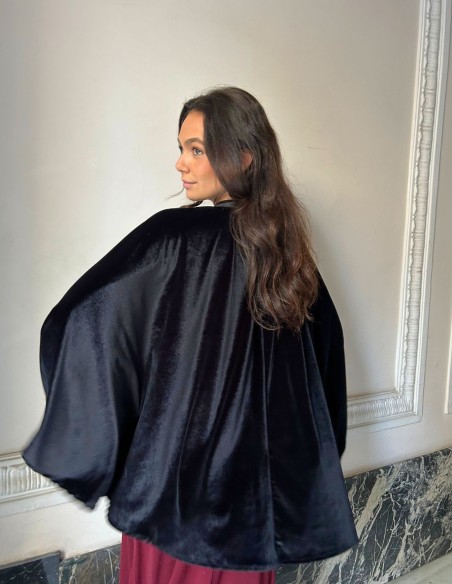 Short velvet coat with ruffle and slit