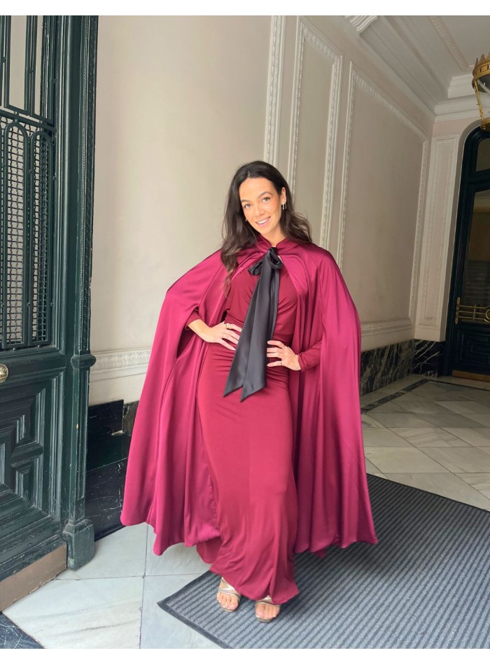 Cape longue réversible avec laçage