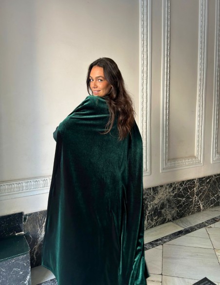 Long velvet guest cape with lace bow