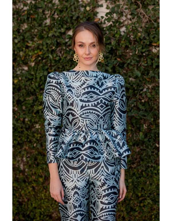 Blusa de fiesta con volante peplum estampado azul