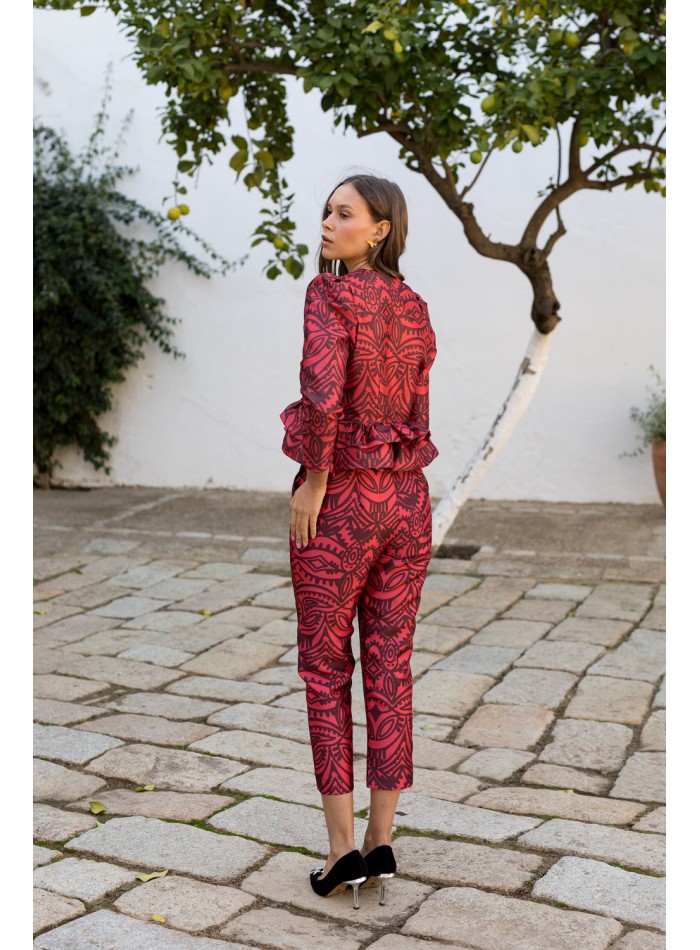 Pantalón recto midi con estampado de diseño