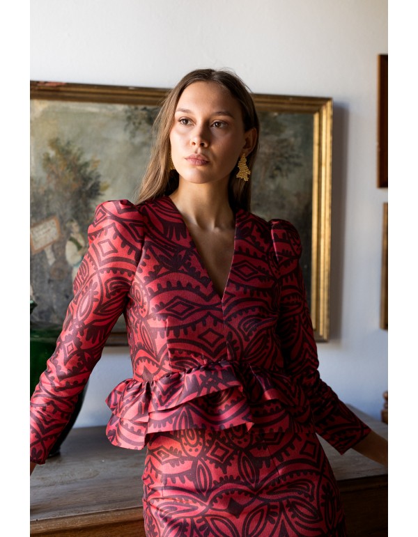 Blusa estampado rojo y burdeos con manga abullonada 2