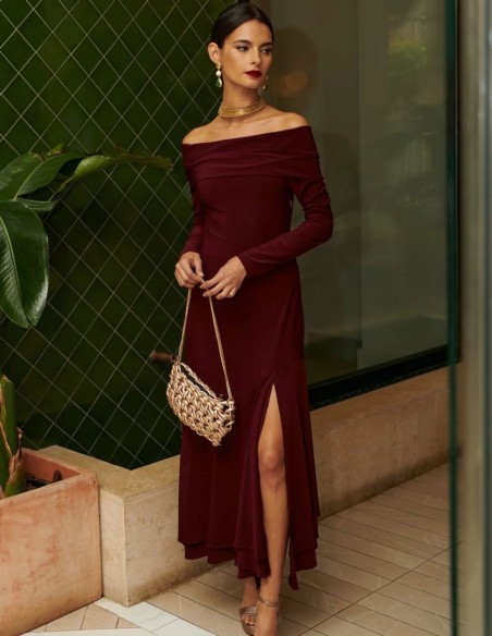 Robe de soirée midi avec encolure bateau et jupe asymétrique