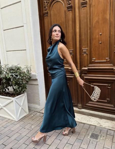 Falda midi de invitada en tejido satinado