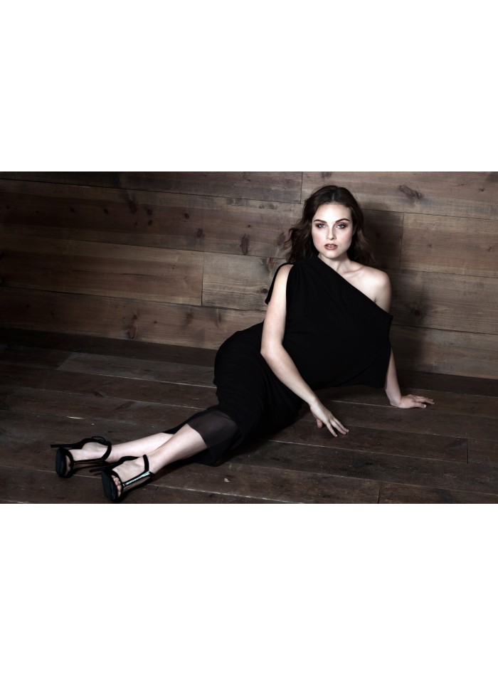 Vestido cóctel de punto con escote bandeau...