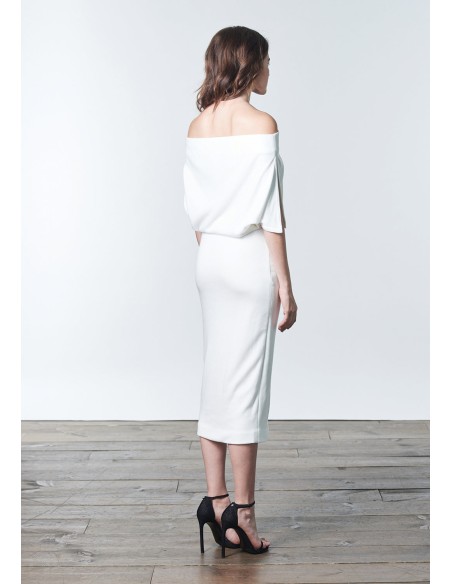 Vestido cóctel blanco de punto con escote bandeau