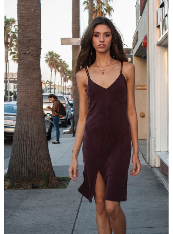 Mauve midi dress with double straps and side slit