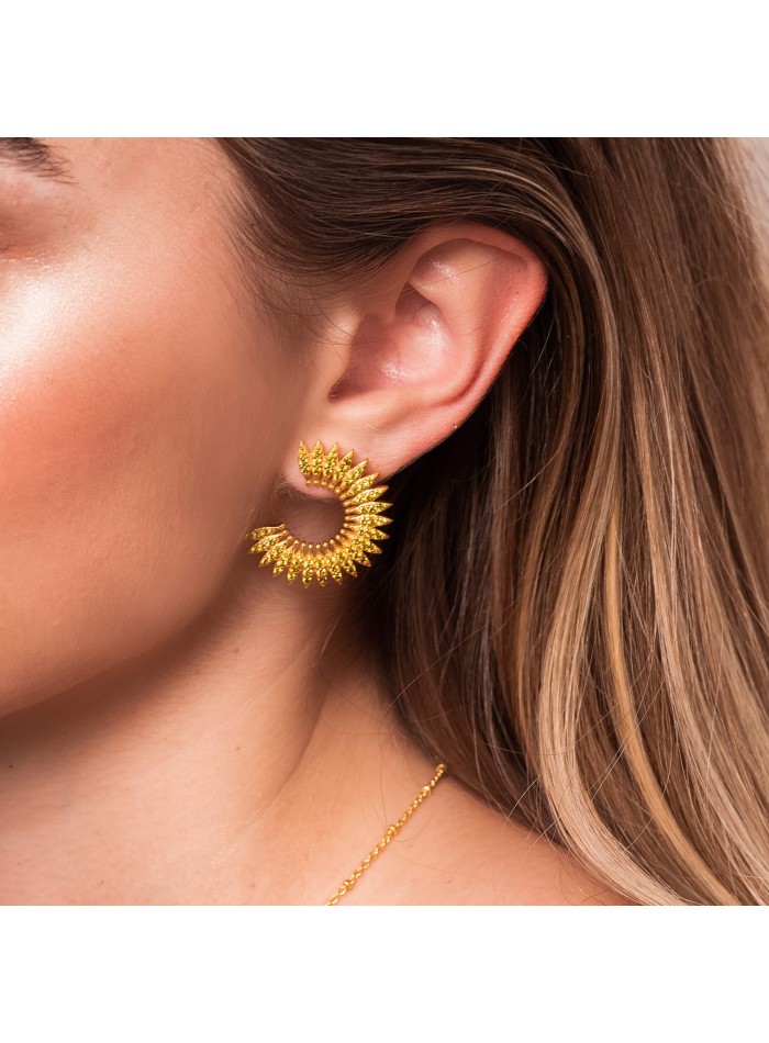 Gold plated circular earrings with zirconias
