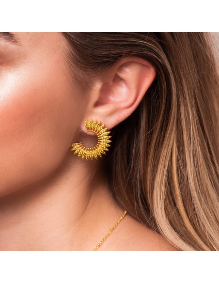 Gold plated circular earrings with zirconias