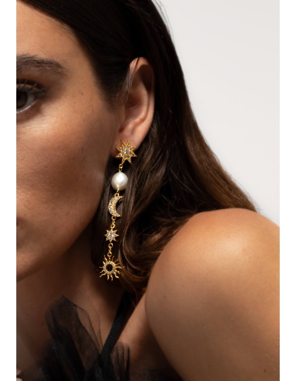 Long golden earrings with moons and stars 2