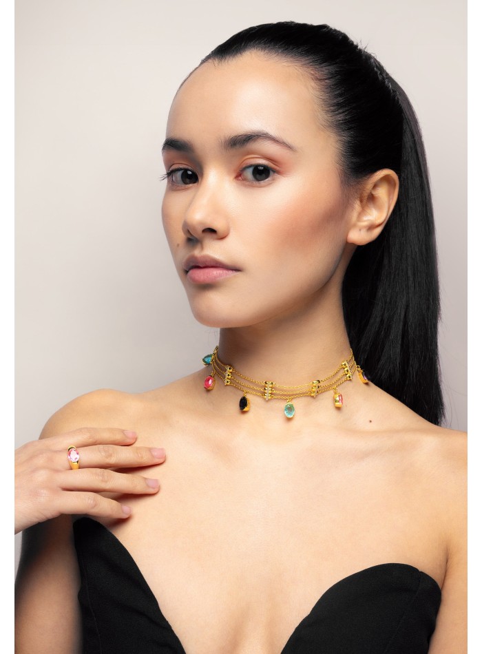 Choker dorado con pedrería multicolor  para invitada