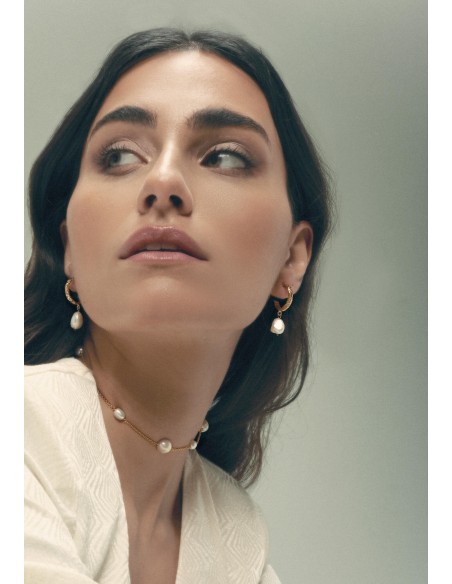 Gold plated earrings with pearl pendants