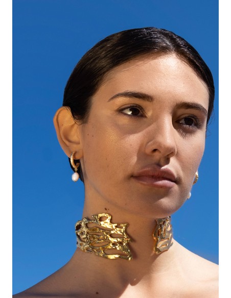 Boucles d'oreilles plaquées or avec pendentifs en perles