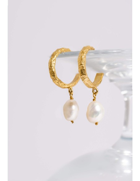 Gold plated earrings with pearl pendants