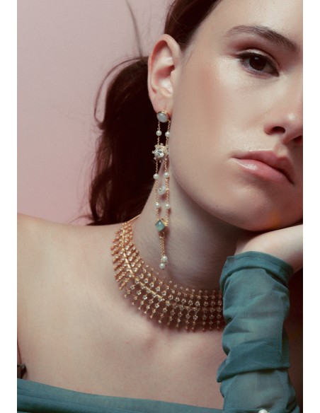 Choker dorado con circonitas