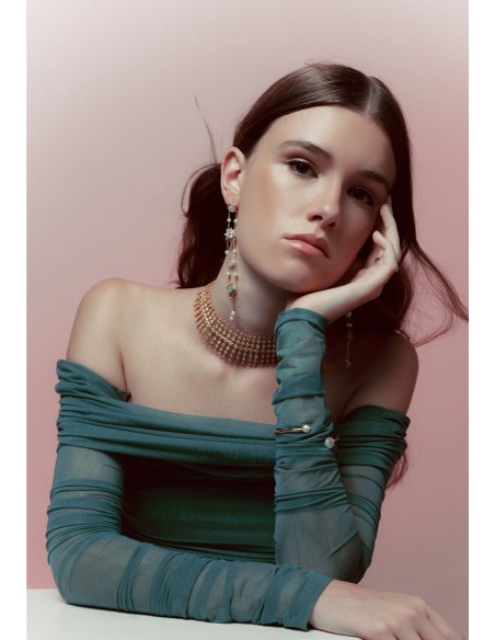 Gold-plated choker with zirconia details