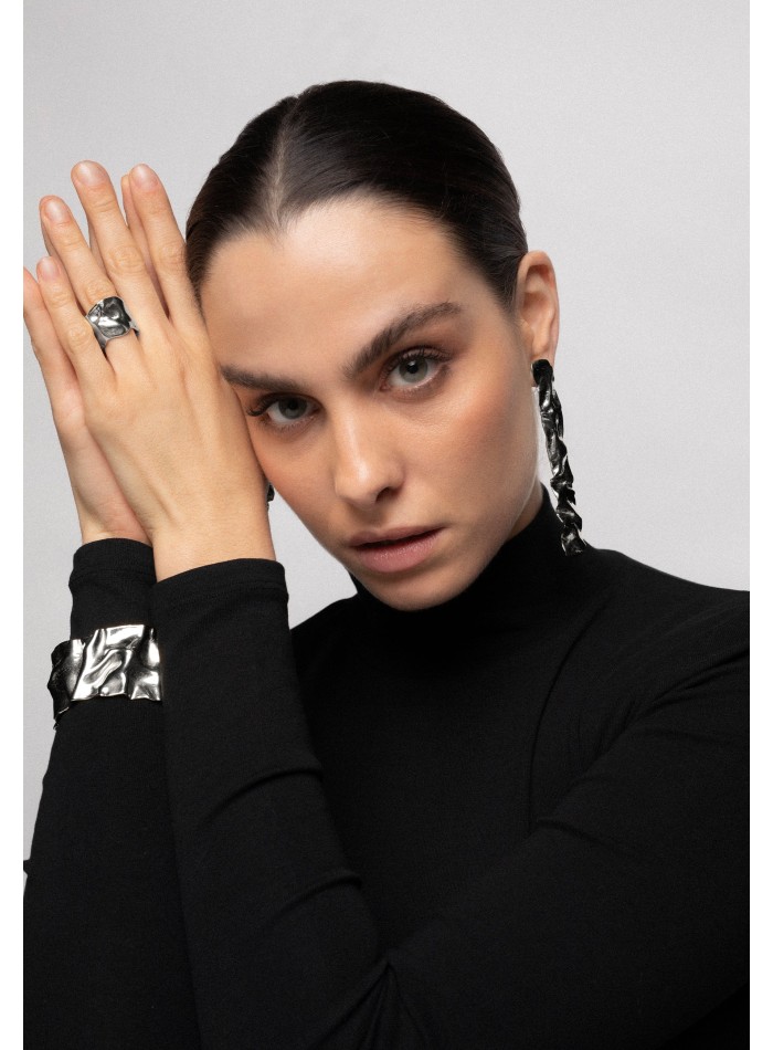 Brazalete ancho plata para mujer